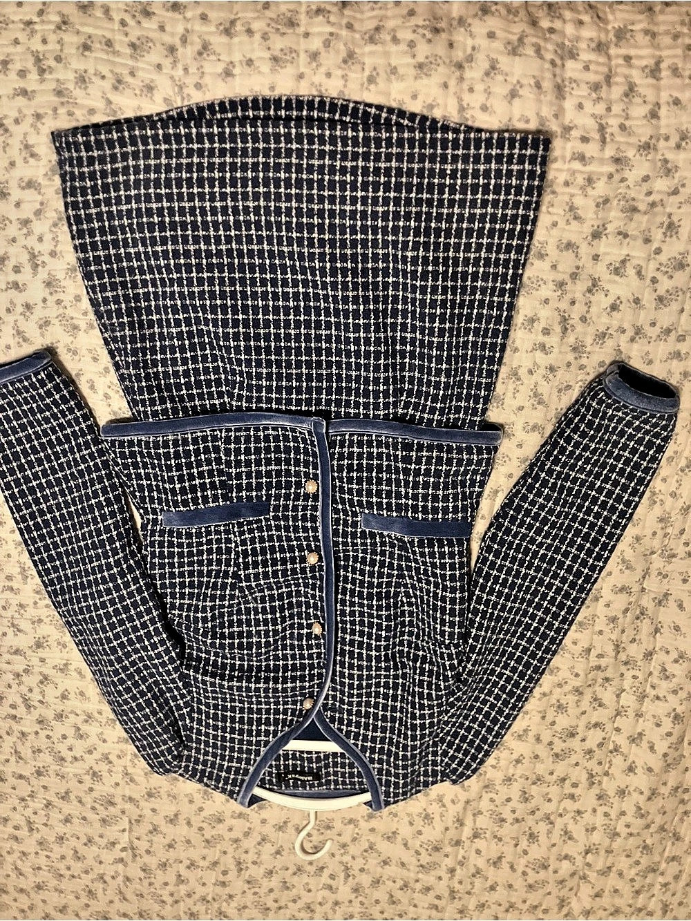 Allegri Women's Checkered Skirt Set in Blue & Cream Like New